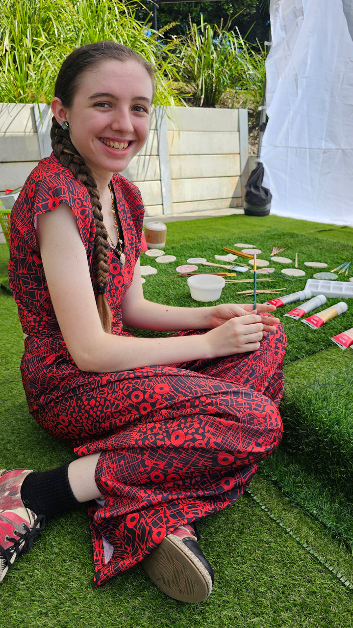 PAINT YOUR OWN XMAS DECORATION