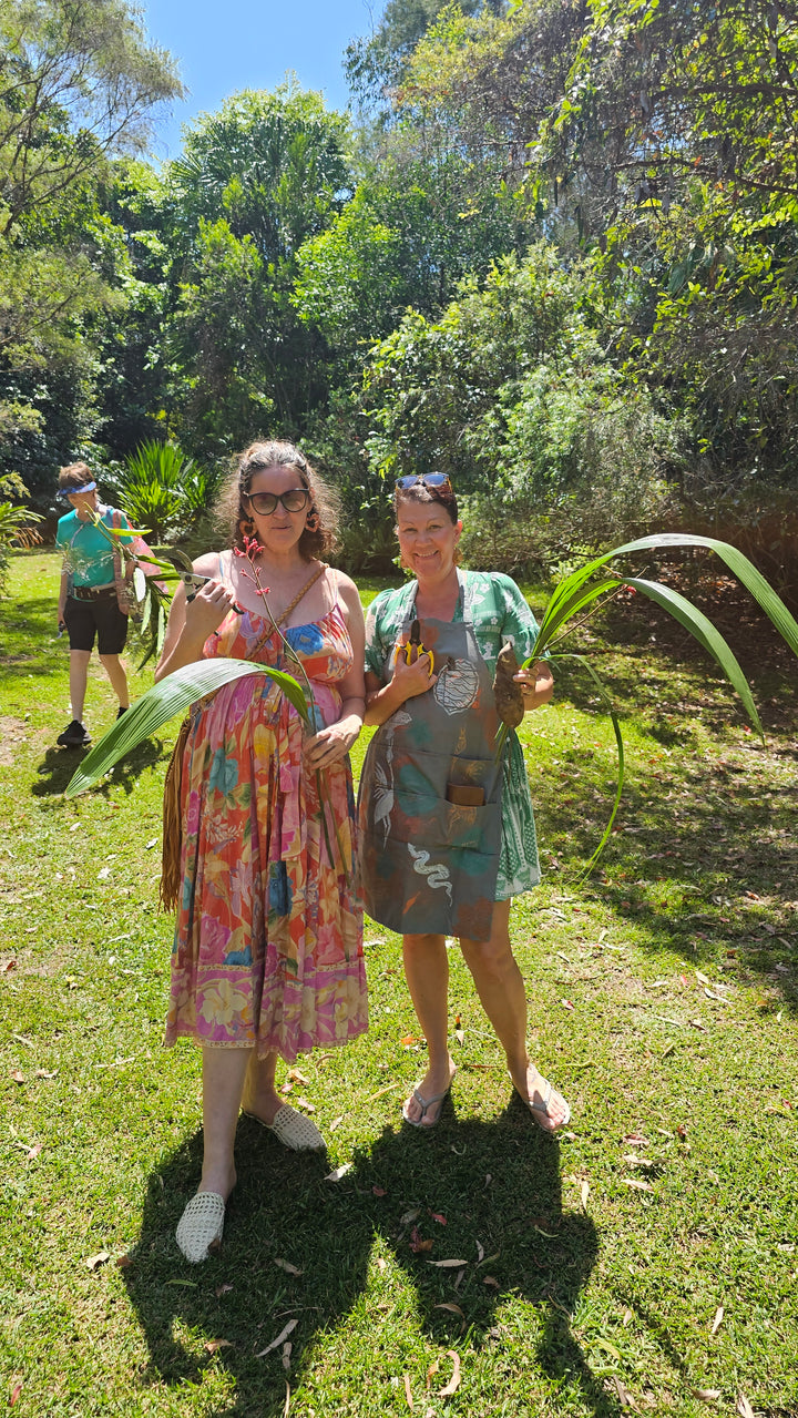 FLORAL FORAGE AND DESIGN WITH BLAK BOTANICS