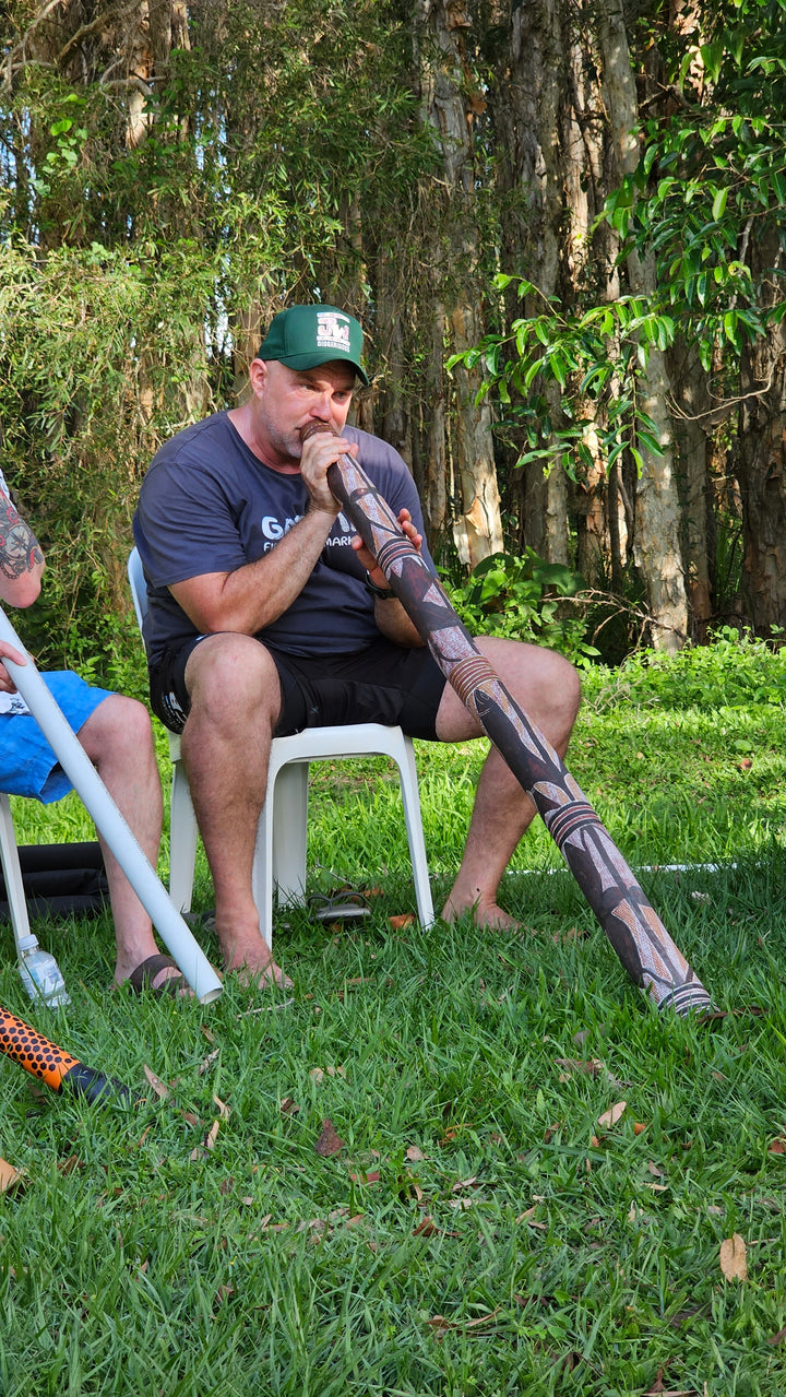 GET YOUR DIDGE ON WITH DAZ AND CALEB