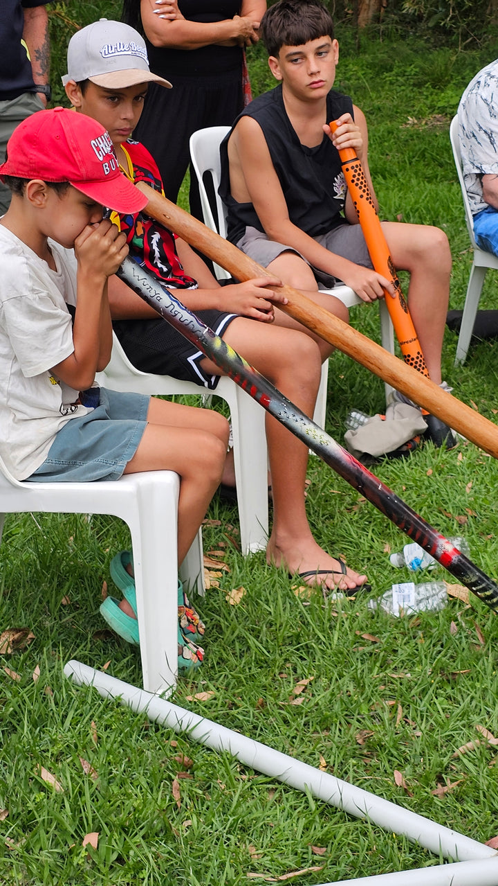 GET YOUR DIDGE ON WITH DAZ AND CALEB