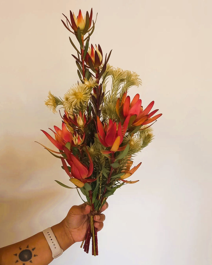 FLORAL FORAGE AND DESIGN WITH BLAK BOTANICS